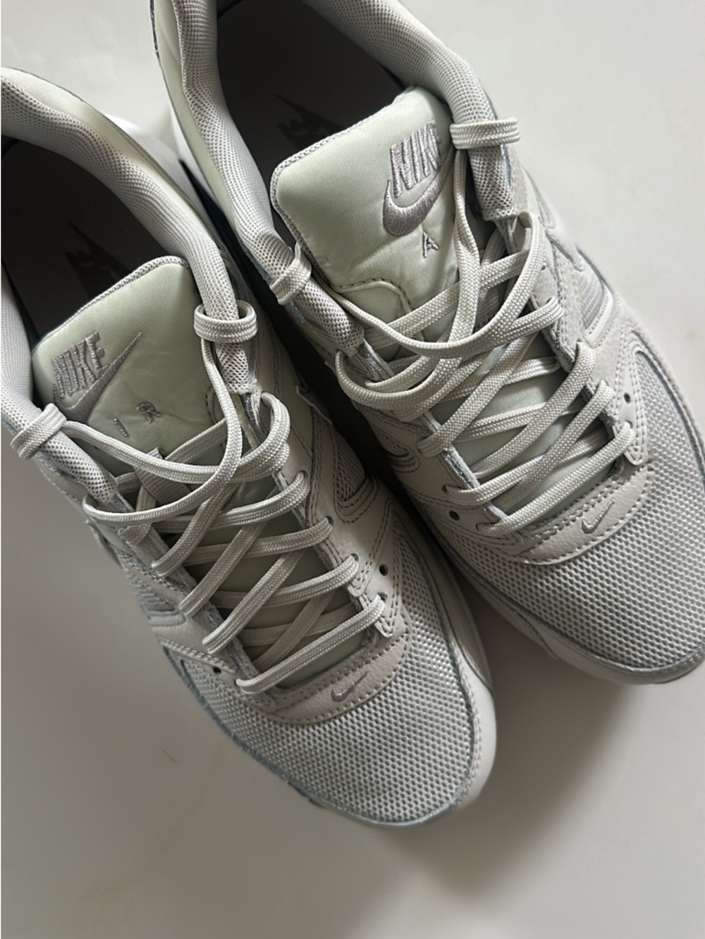 Nike Women’s Light  Gray/White Mesh Athletic Sneakers